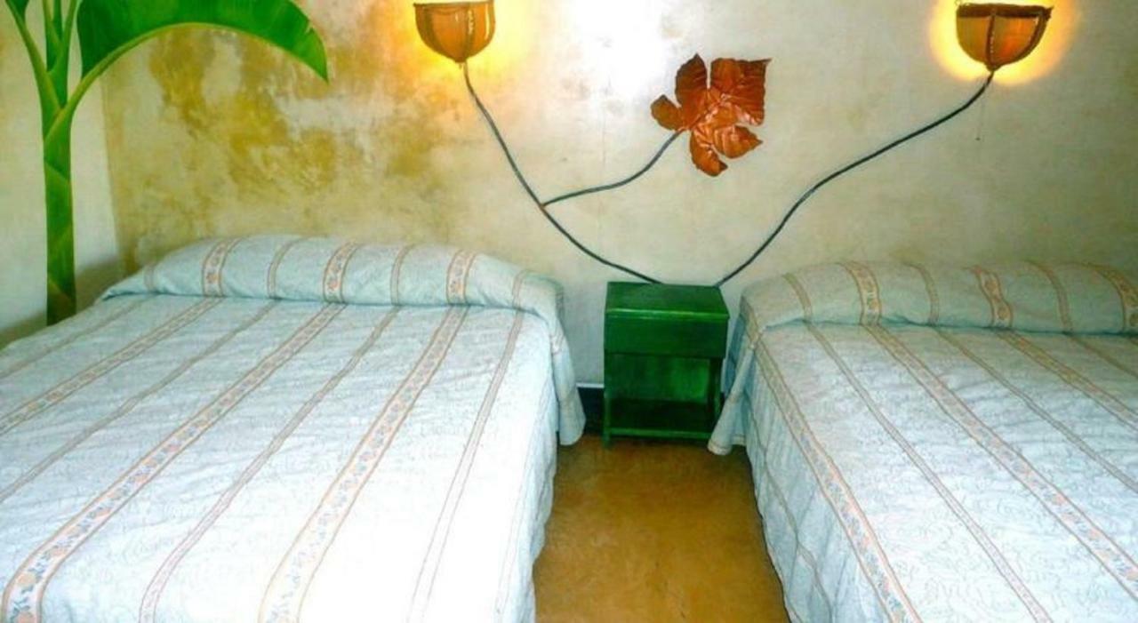Hotel Roca Verde Beachfront Puntarenas Exterior foto