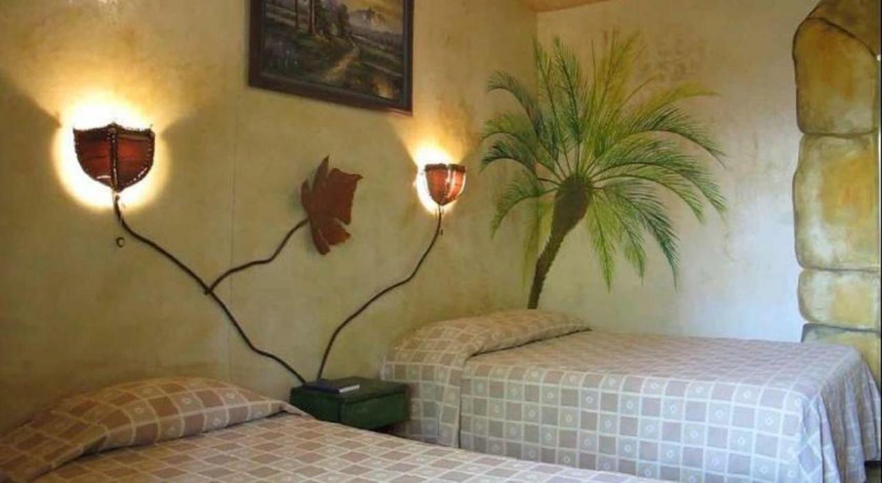 Hotel Roca Verde Beachfront Puntarenas Exterior foto